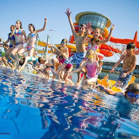 Familien Chalet Mit Direktem Bademantelgang Zur Therme 路茨曼贝格 外观 照片