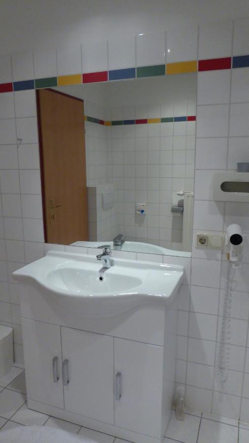 Familien Chalet Mit Direktem Bademantelgang Zur Therme 路茨曼贝格 外观 照片